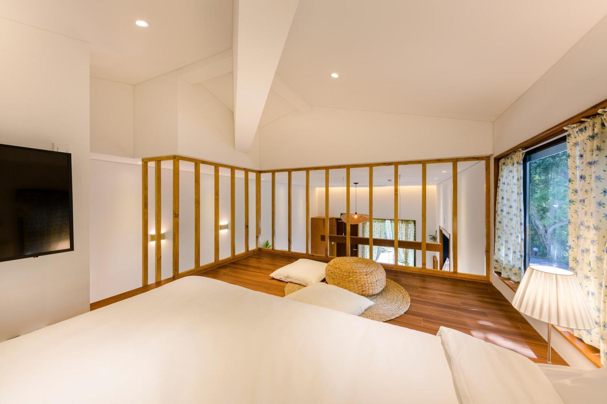 Wol Yeong Sa Gye Villa Seogwipo Exterior photo